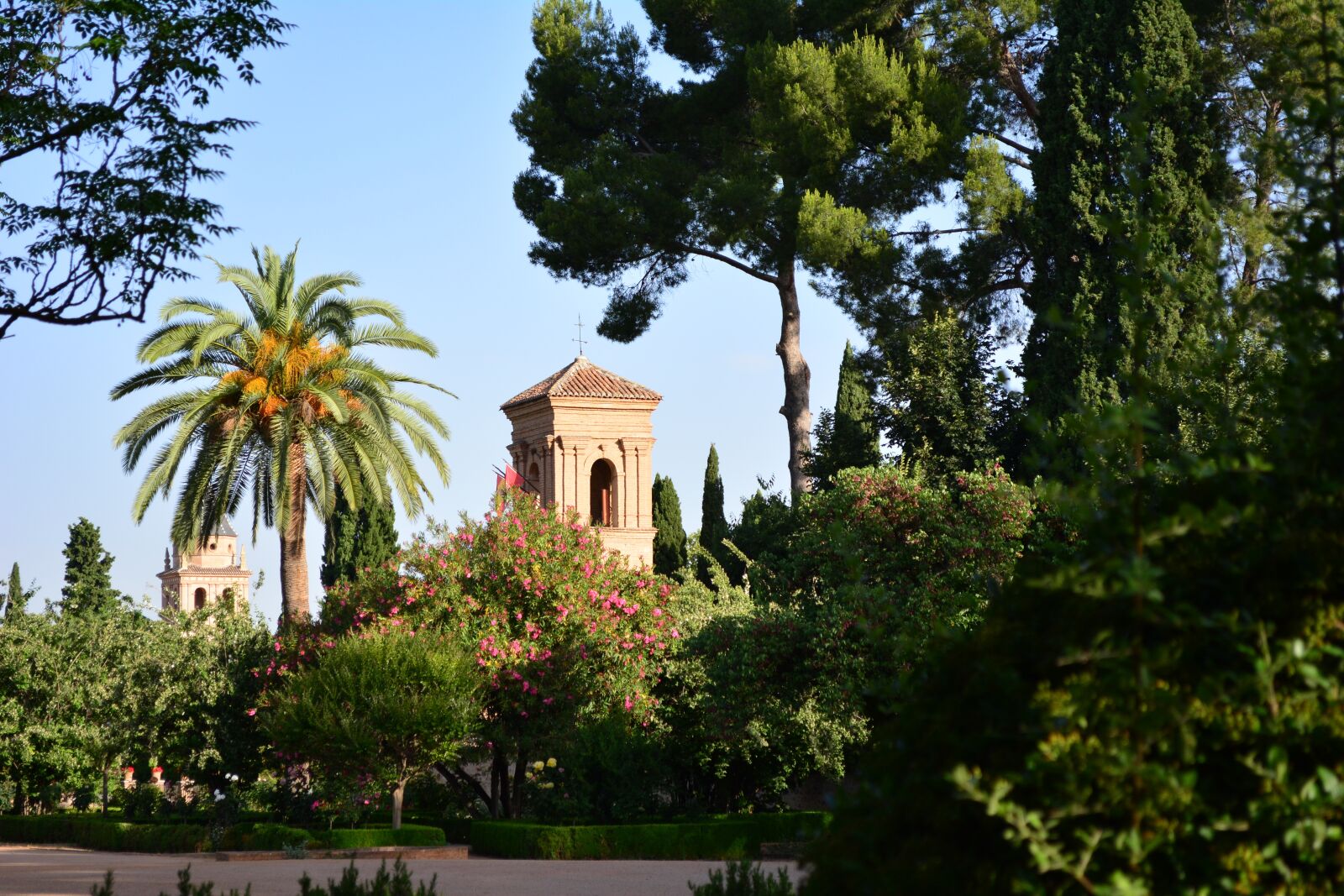 Nikon D5200 sample photo. Granada, alhambra, architecture photography