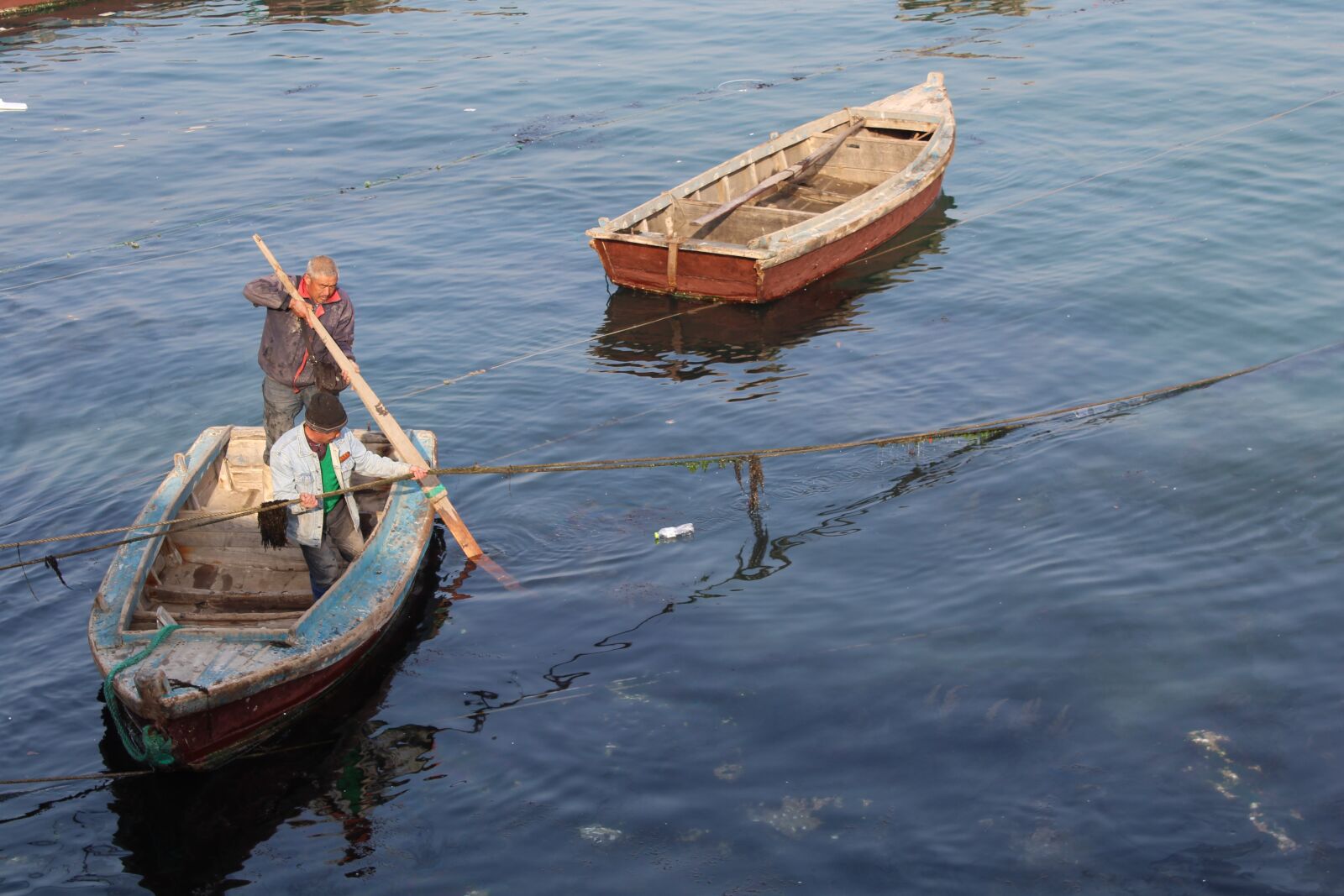 Canon EOS 1300D (EOS Rebel T6 / EOS Kiss X80) sample photo. The sea, fishing boats photography