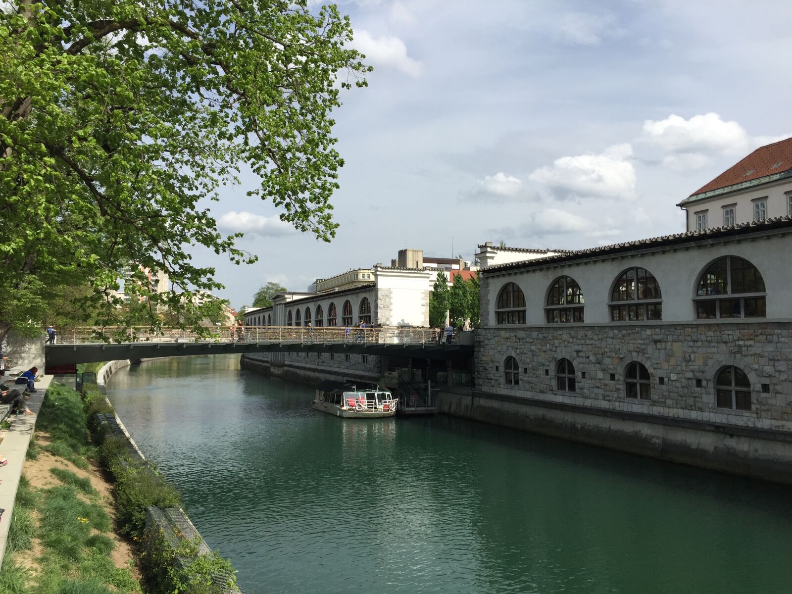 iPhone 6 Plus back camera 4.15mm f/2.2 sample photo. Ljubljana, slovenia, travel photography