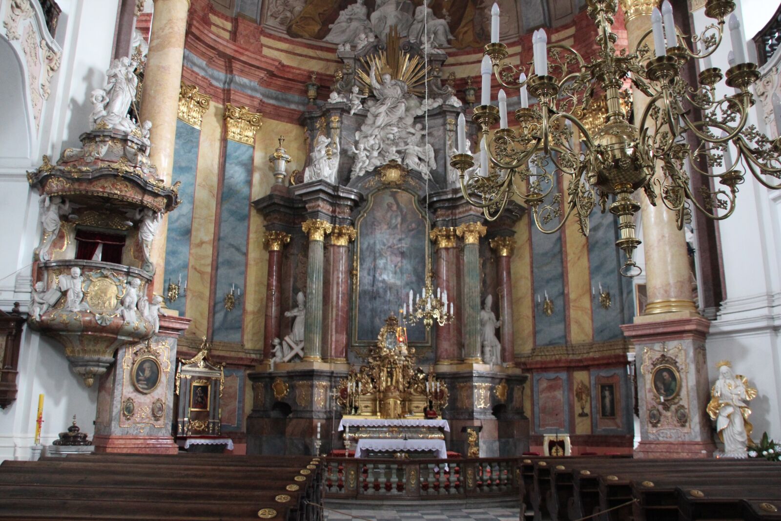 Canon EOS 600D (Rebel EOS T3i / EOS Kiss X5) sample photo. Nysa k odzka, church photography