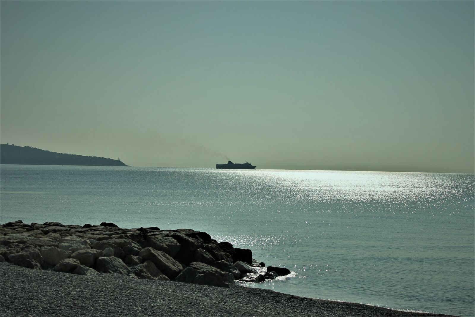 Canon EOS 1100D (EOS Rebel T3 / EOS Kiss X50) sample photo. Sea, seaside, beach photography