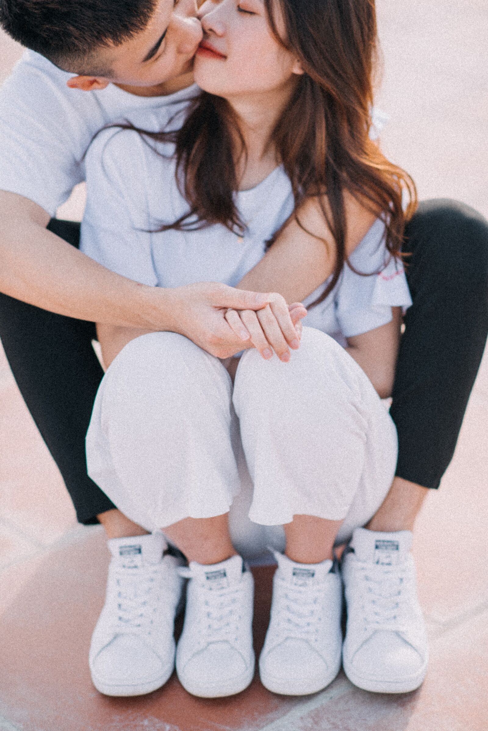 Nikon D750 sample photo. Couple, love, romantic photography