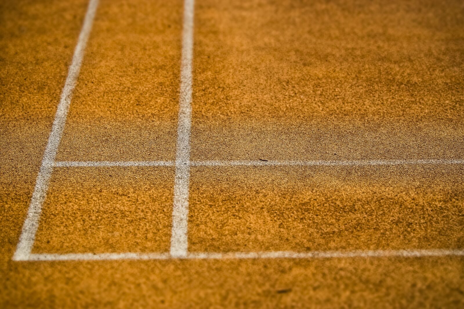 Olympus OM-D E-M10 sample photo. Tennis, tennis court, sport photography