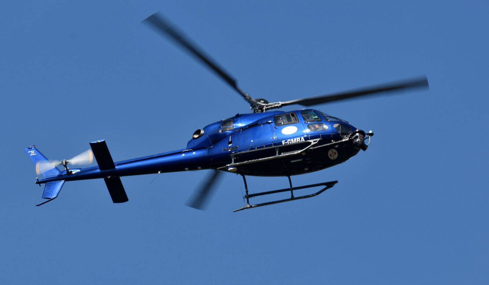 Nikon D5600 sample photo. Helicopter, aircraft, flight photography