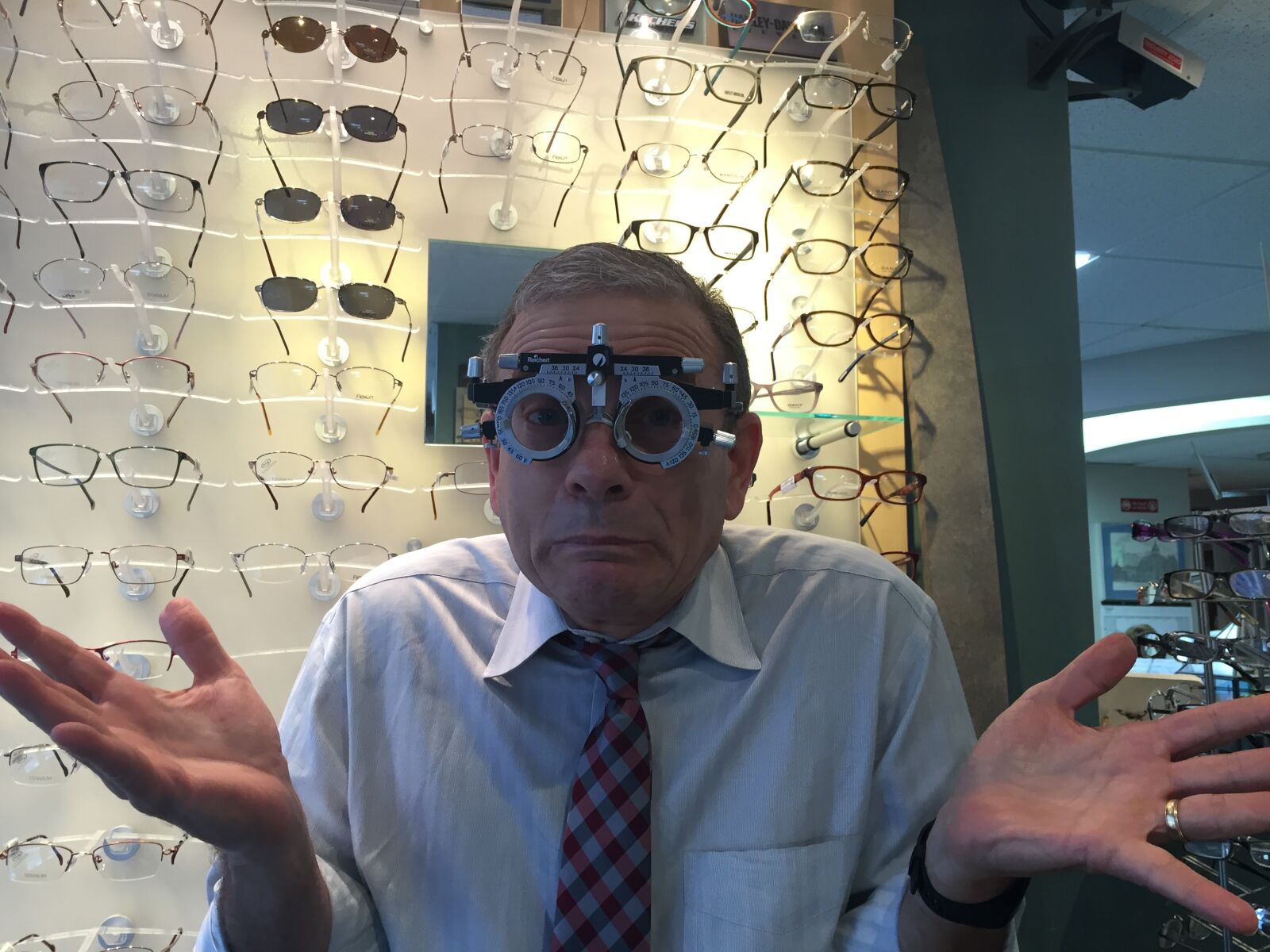 Apple iPhone 6 sample photo. Funny person, eye doctor photography