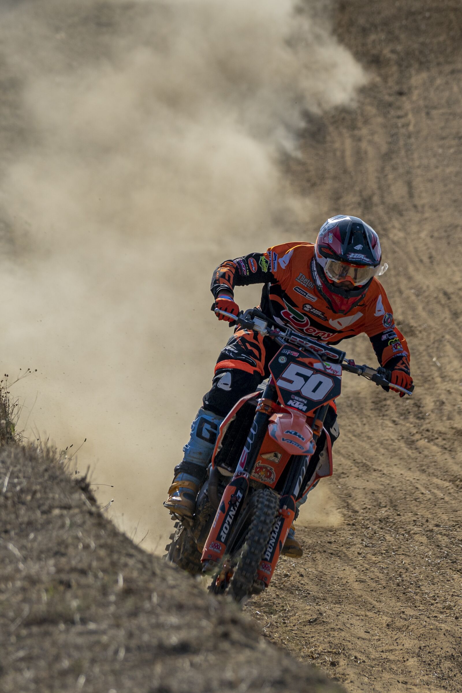 Sony a7 II + Sony FE 70-200mm F4 G OSS sample photo. Motocross, grand prix, engine photography