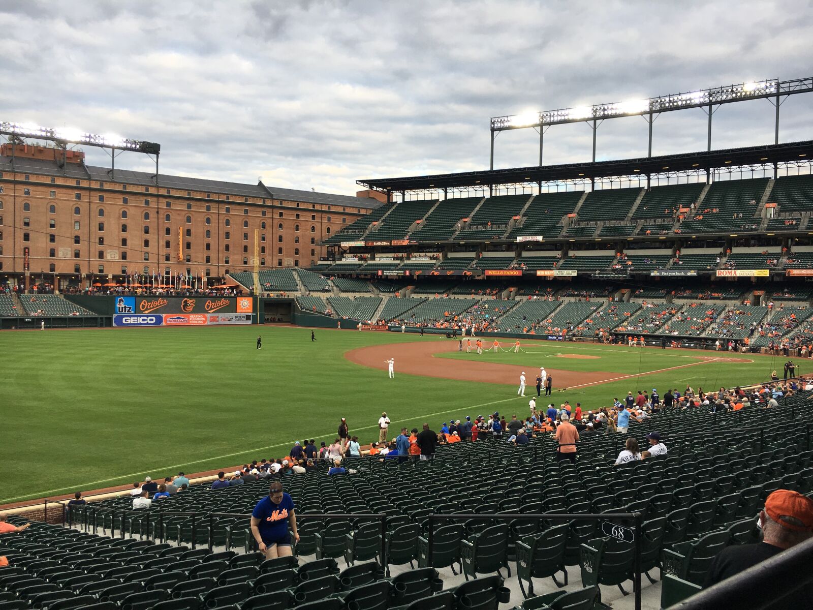 iPhone 6s back camera 4.15mm f/2.2 sample photo. Camden yards, baltimore, orioles photography