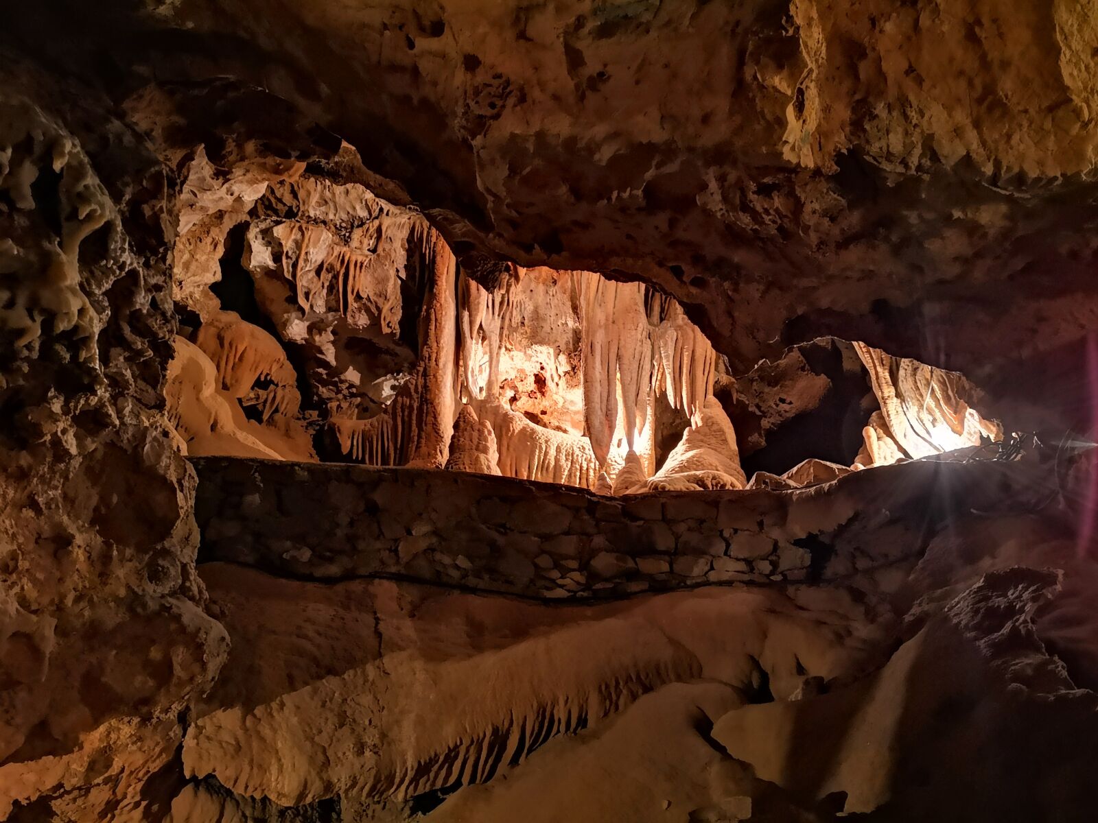 HUAWEI P20 sample photo. Cave, cold, cool photography