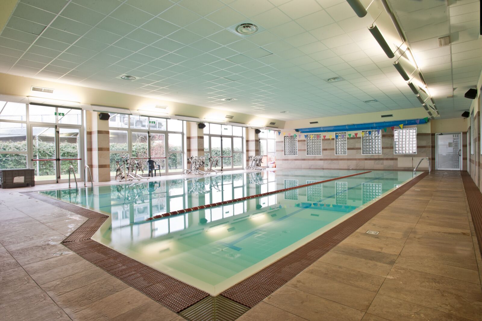Nikon D700 sample photo. Pool, water, swimming photography