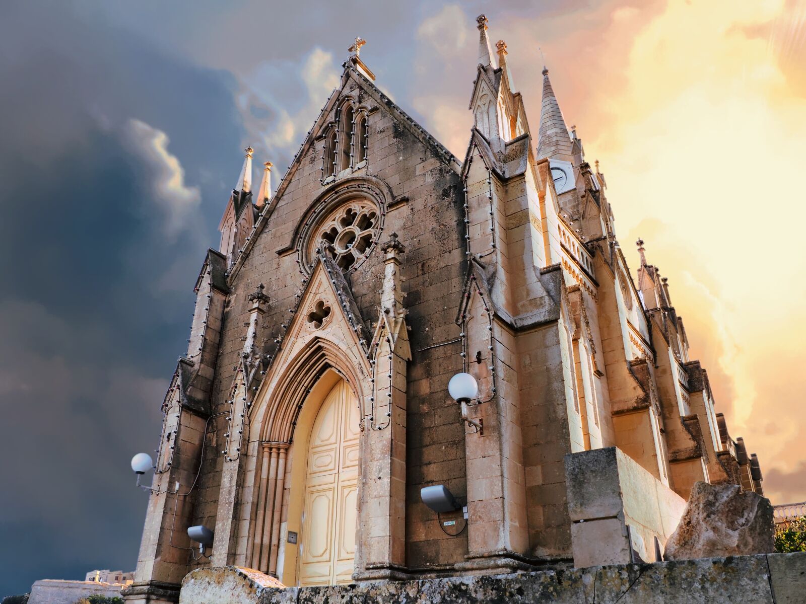 Olympus OM-D E-M10 II sample photo. Gozo, church, lourdes photography