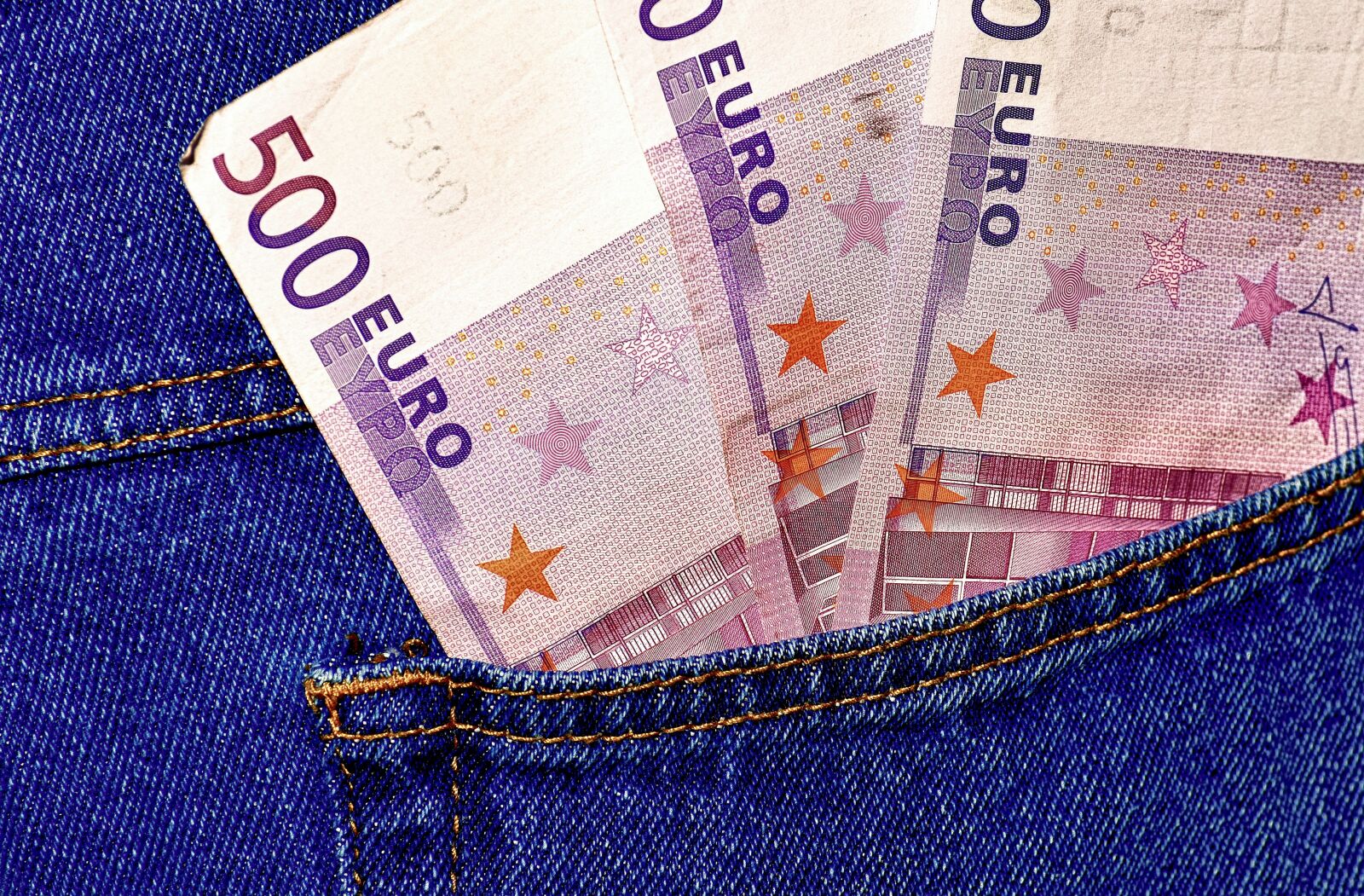 Nikon D7200 sample photo. Money, euro, jeans photography