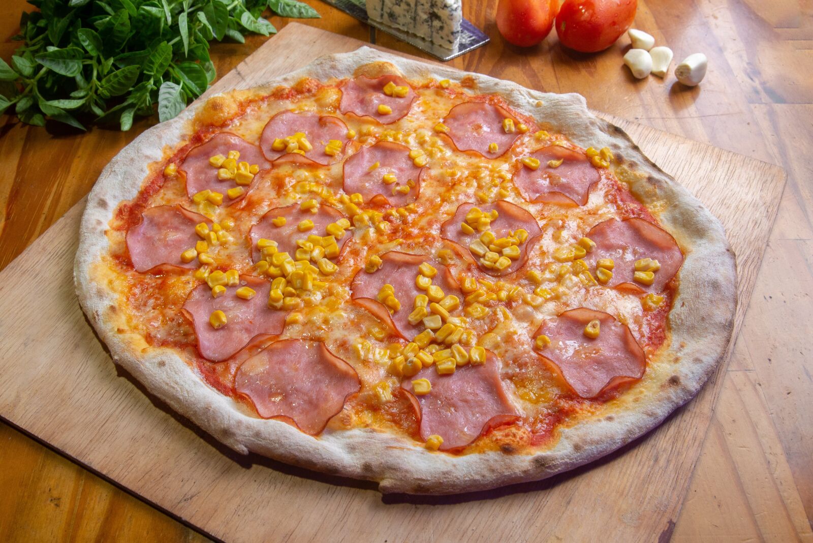 Nikon D610 sample photo. Pizza, restaurant, italian photography