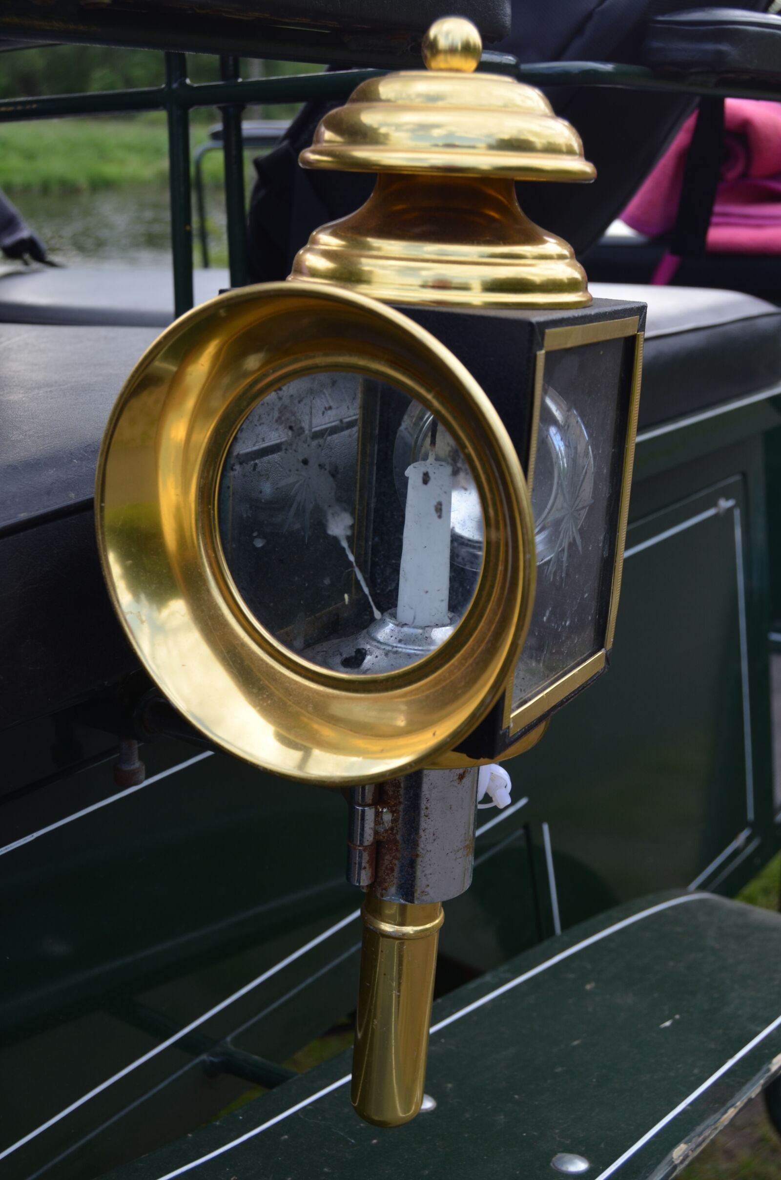 Nikon D5100 sample photo. Lantern, coach, horse drawn photography