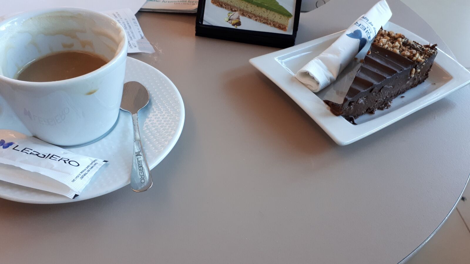 Samsung Galaxy A5(2017) sample photo. Coffee, cake, relax photography