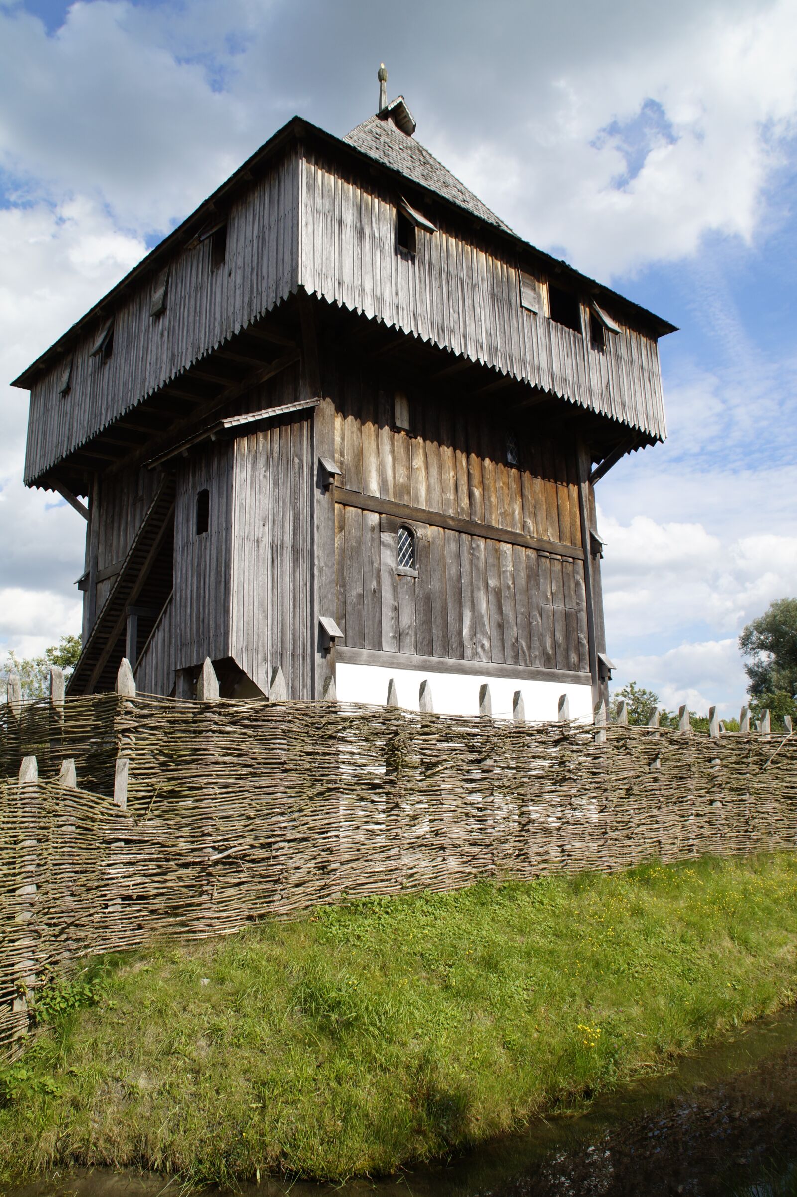 Sony SLT-A58 sample photo. Bach ritterburg, knight's castle photography