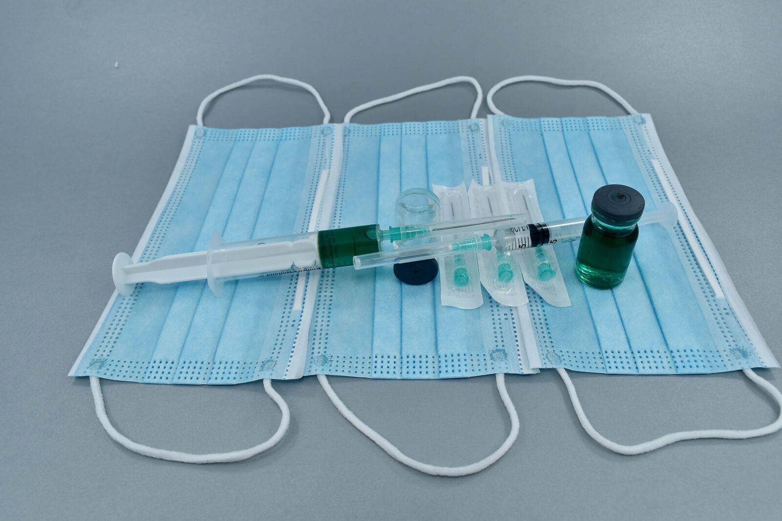 Nikon D5500 sample photo. Antibacterial, antibiotic, antibody, face photography