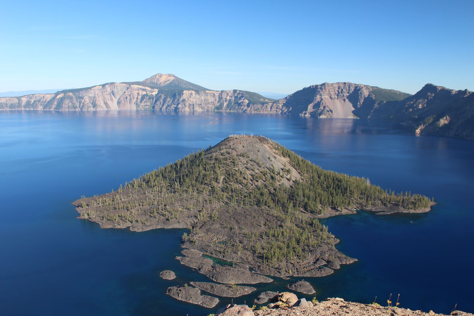 Canon EOS 1200D (EOS Rebel T5 / EOS Kiss X70 / EOS Hi) sample photo. Crater lake, national park photography