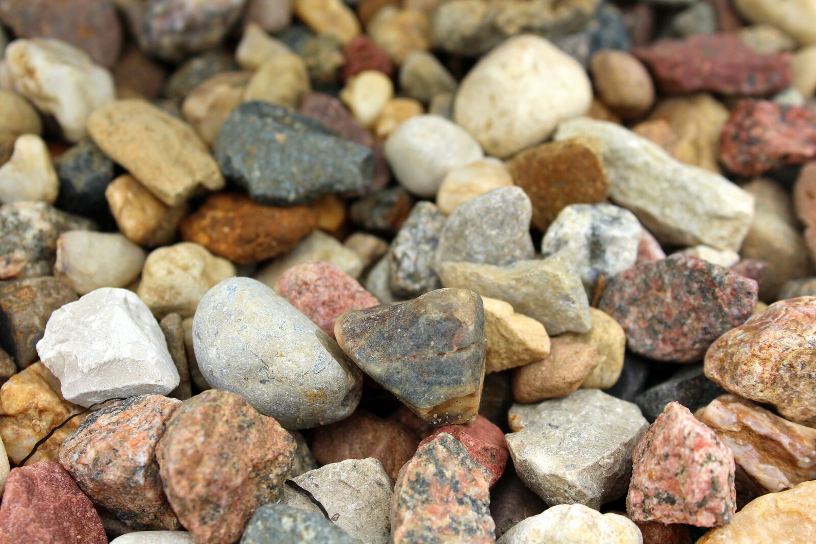 Canon EOS 1200D (EOS Rebel T5 / EOS Kiss X70 / EOS Hi) sample photo. Pebbles, batch, texture photography