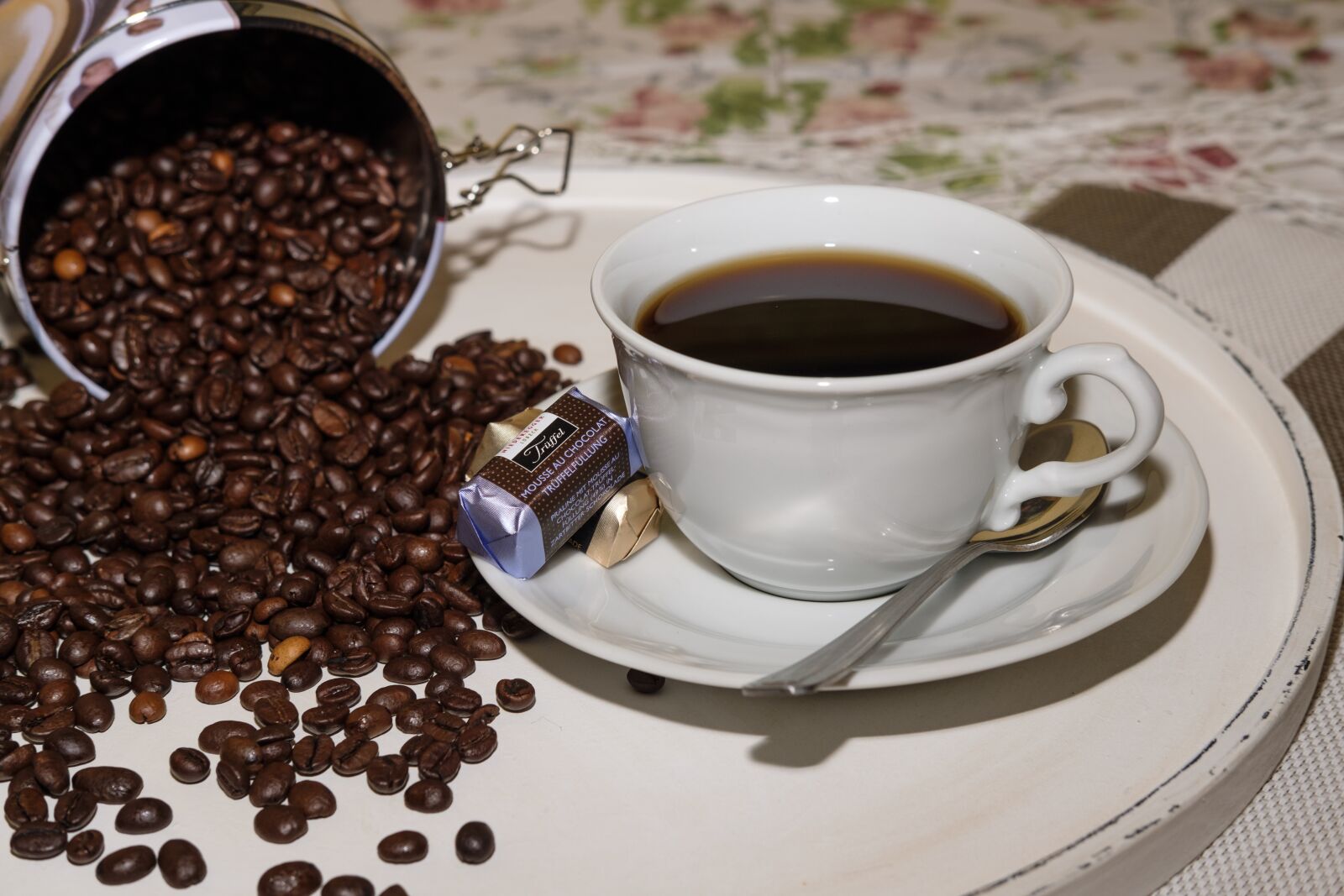 Fujifilm X-T2 + Fujifilm XF 35mm F2 R WR sample photo. Coffee beans, coffee, coffee photography