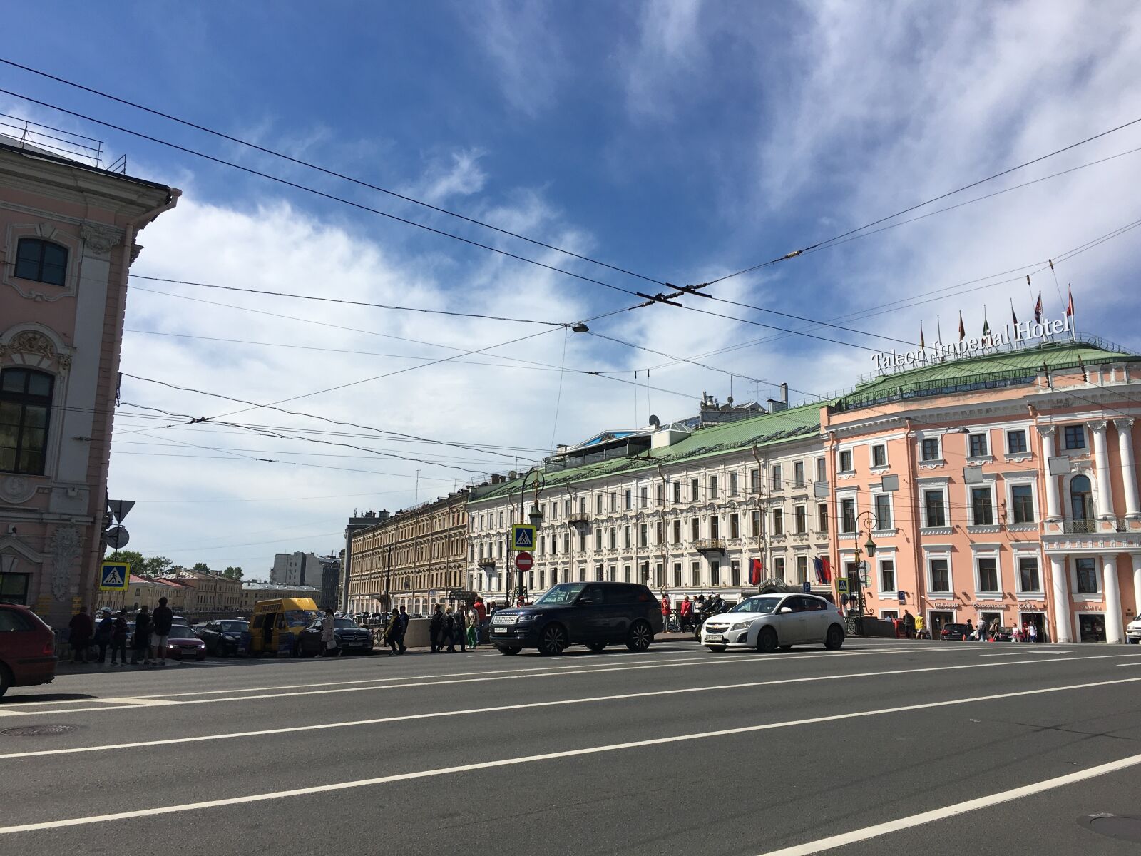 Apple iPhone 6s sample photo. St petersburg, street, city photography