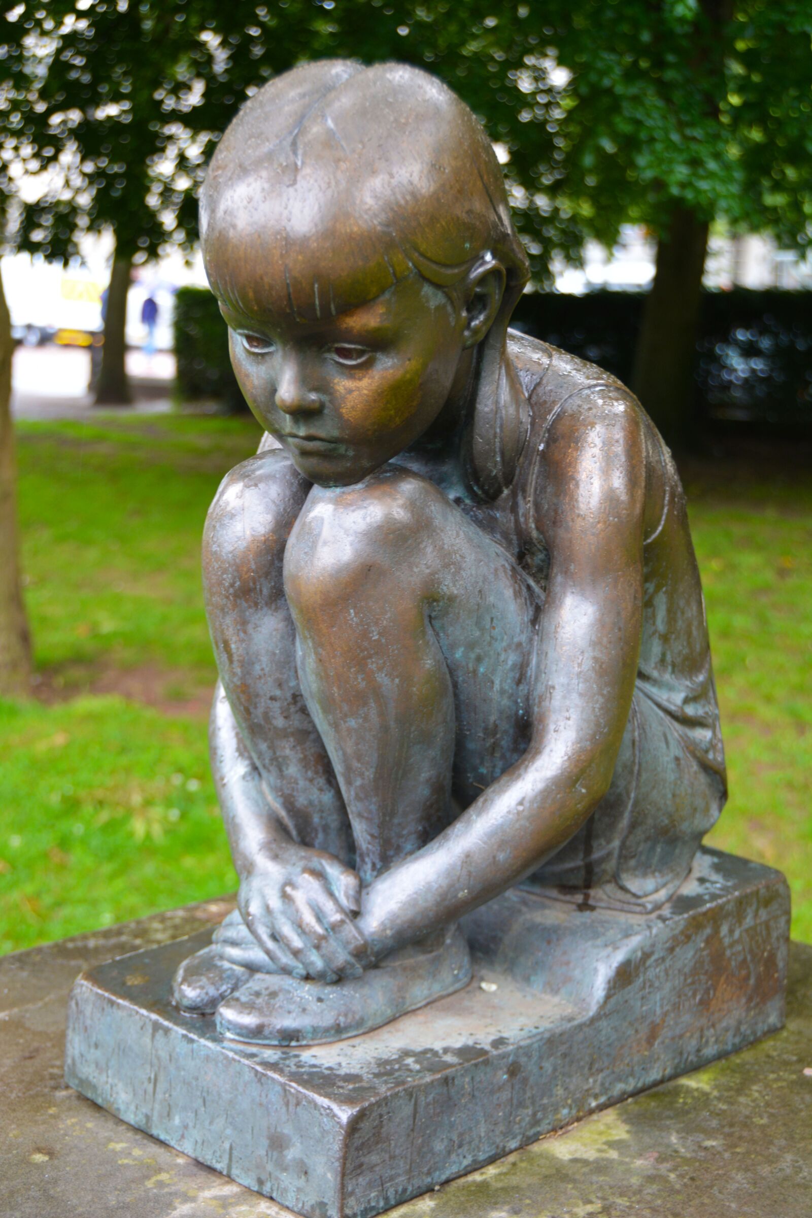 Nikon D5200 sample photo. Bronze, statue, child photography