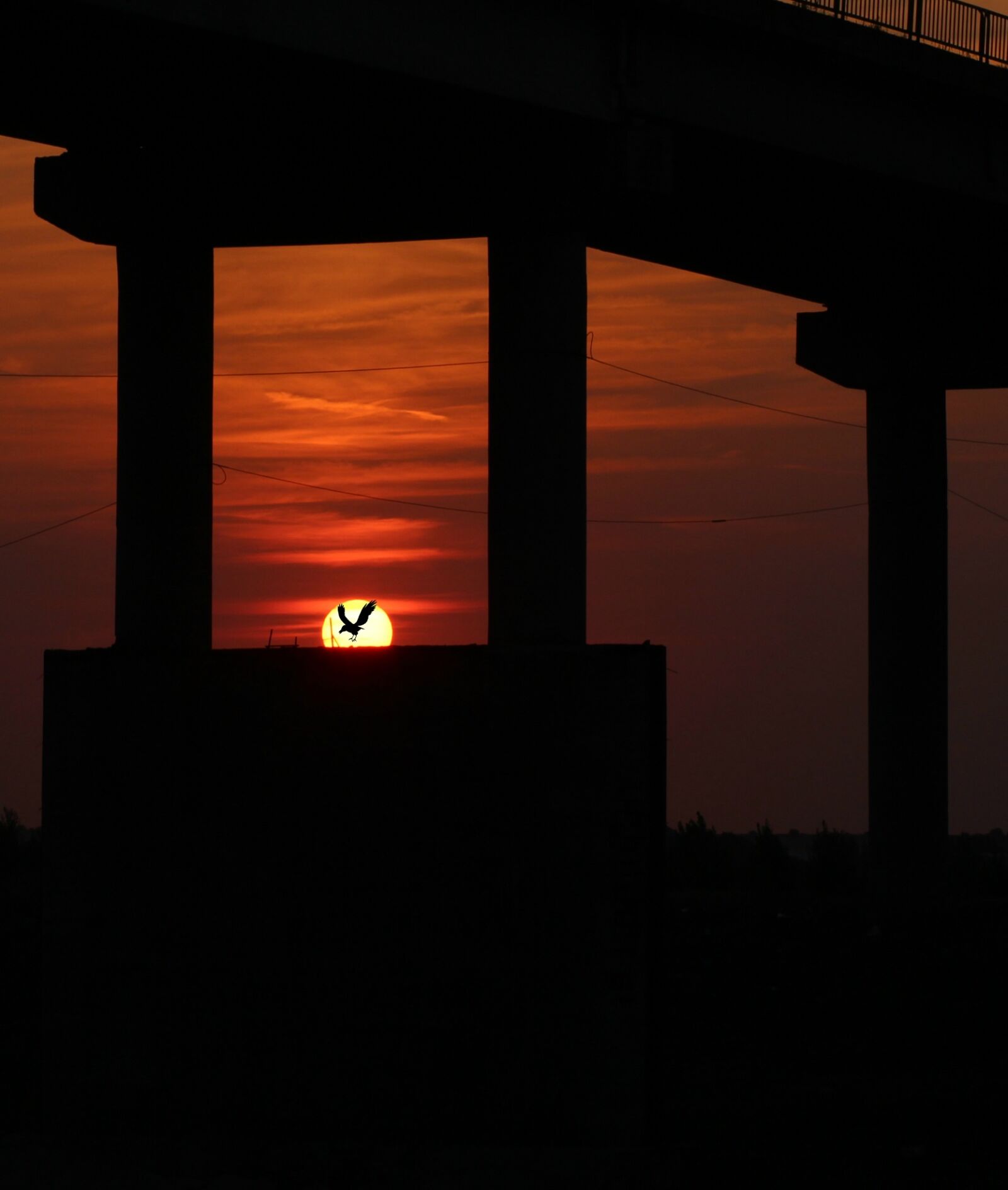 Canon EOS 700D (EOS Rebel T5i / EOS Kiss X7i) + Canon EF 85mm F1.8 USM sample photo. Sunset, bridge, sky photography