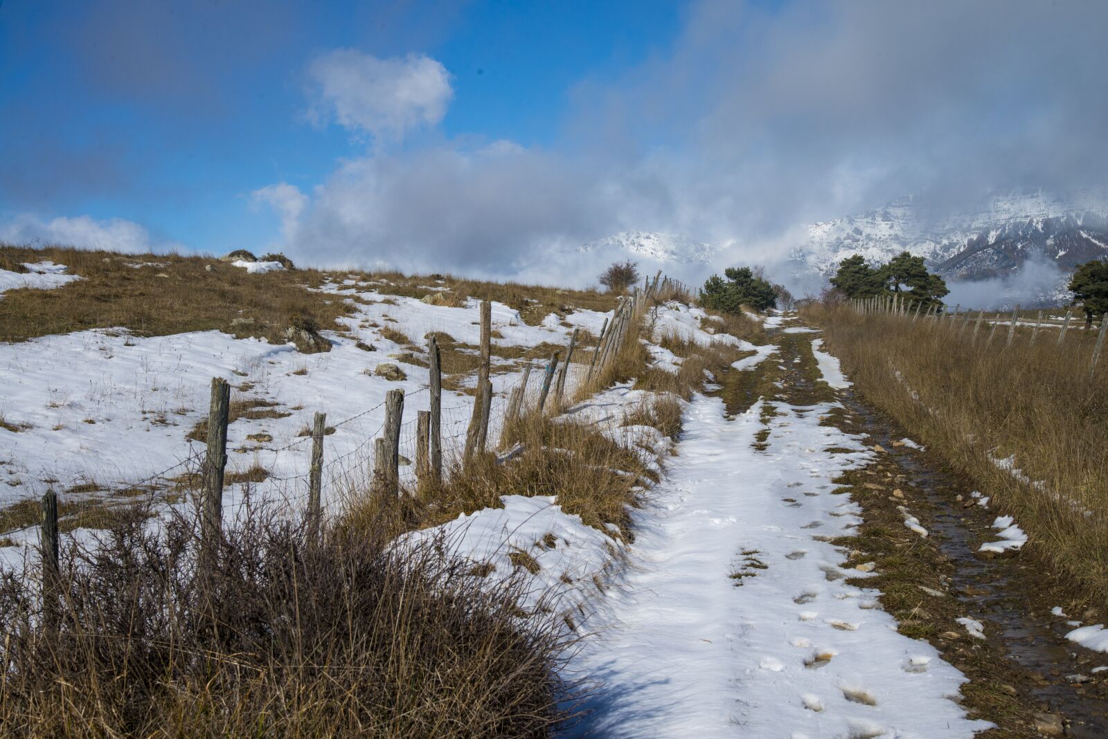Nikon D800E sample photo. Snow, mountain, sky photography