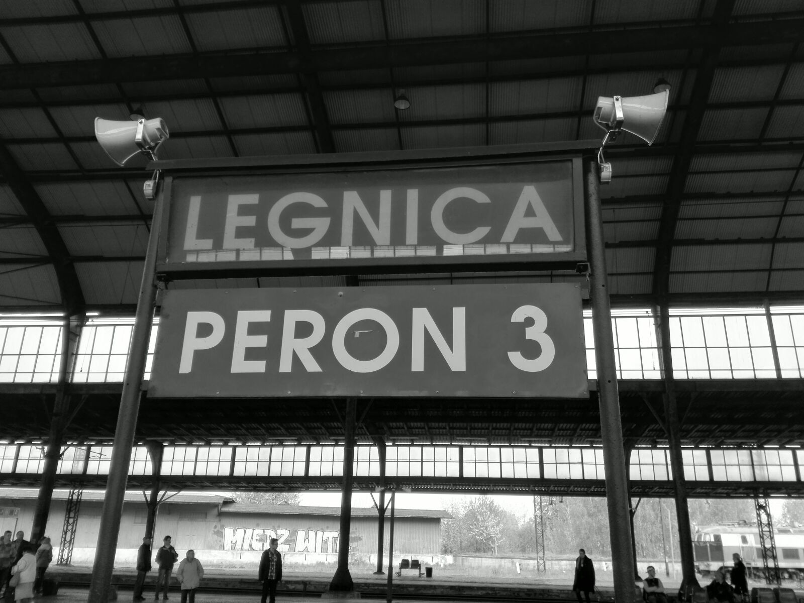 HUAWEI P8 Lite sample photo. Legnica, railway station, pkp photography