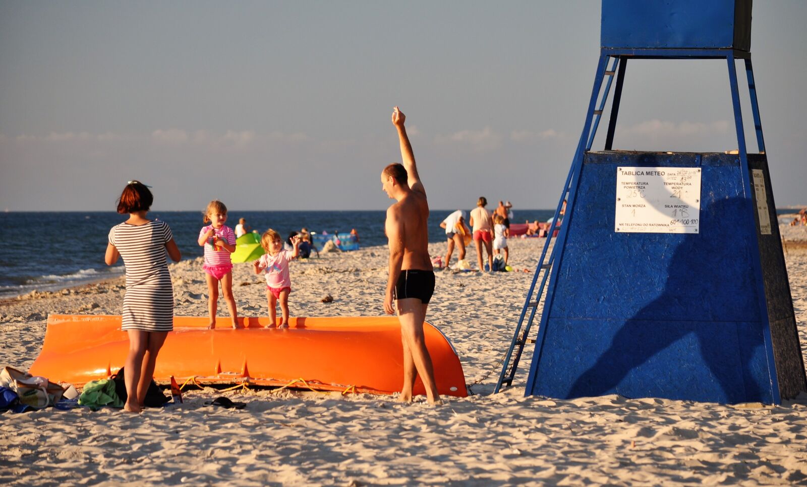Nikon D90 sample photo. Beach, holidays, kids photography