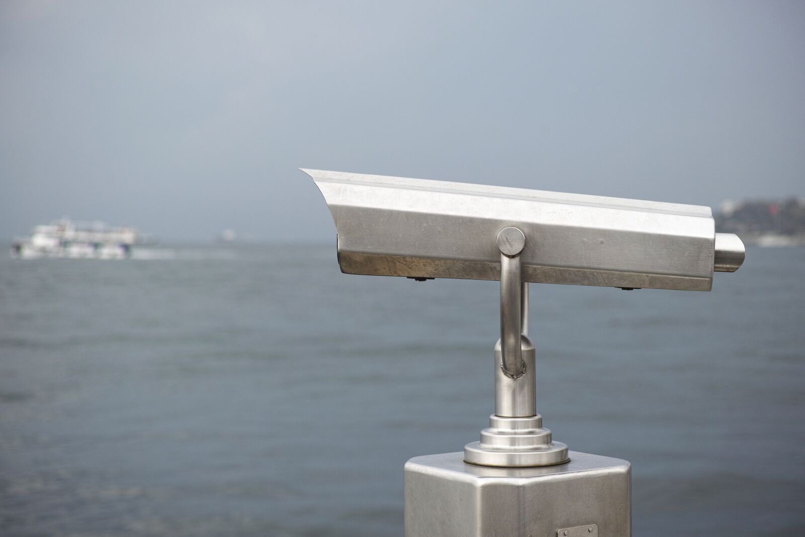 Sigma DP3 Merrill sample photo. Binoculars, landscape, metal photography
