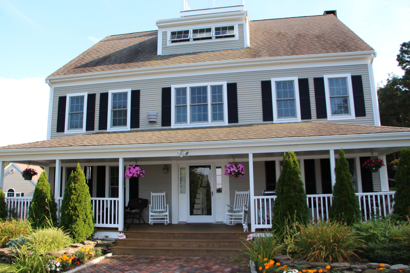 Canon EOS 650D (EOS Rebel T4i / EOS Kiss X6i) sample photo. House, home, exterior photography