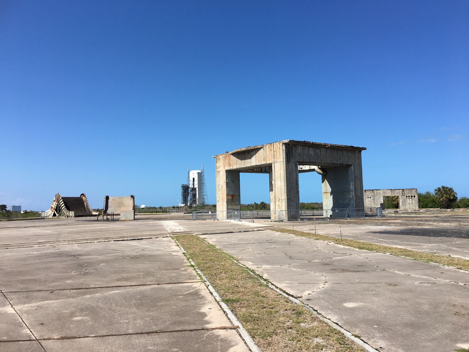 Apple iPhone 6s Plus sample photo. Nasa, apollo, space center photography