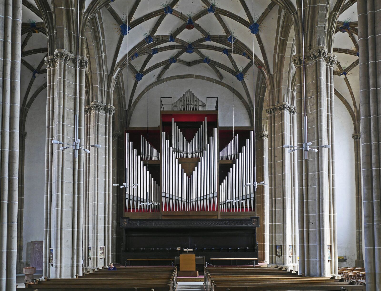 Panasonic Lumix DMC-GH3 sample photo. Altar, church, instrument, metal photography