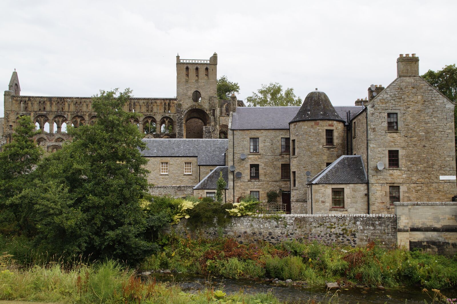 Sony SLT-A58 sample photo. Jedburgh, scotland, abbey photography