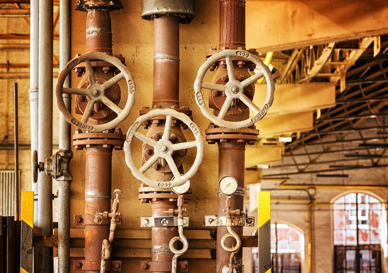 Nikon D3300 sample photo. Wheel, valve, heating photography