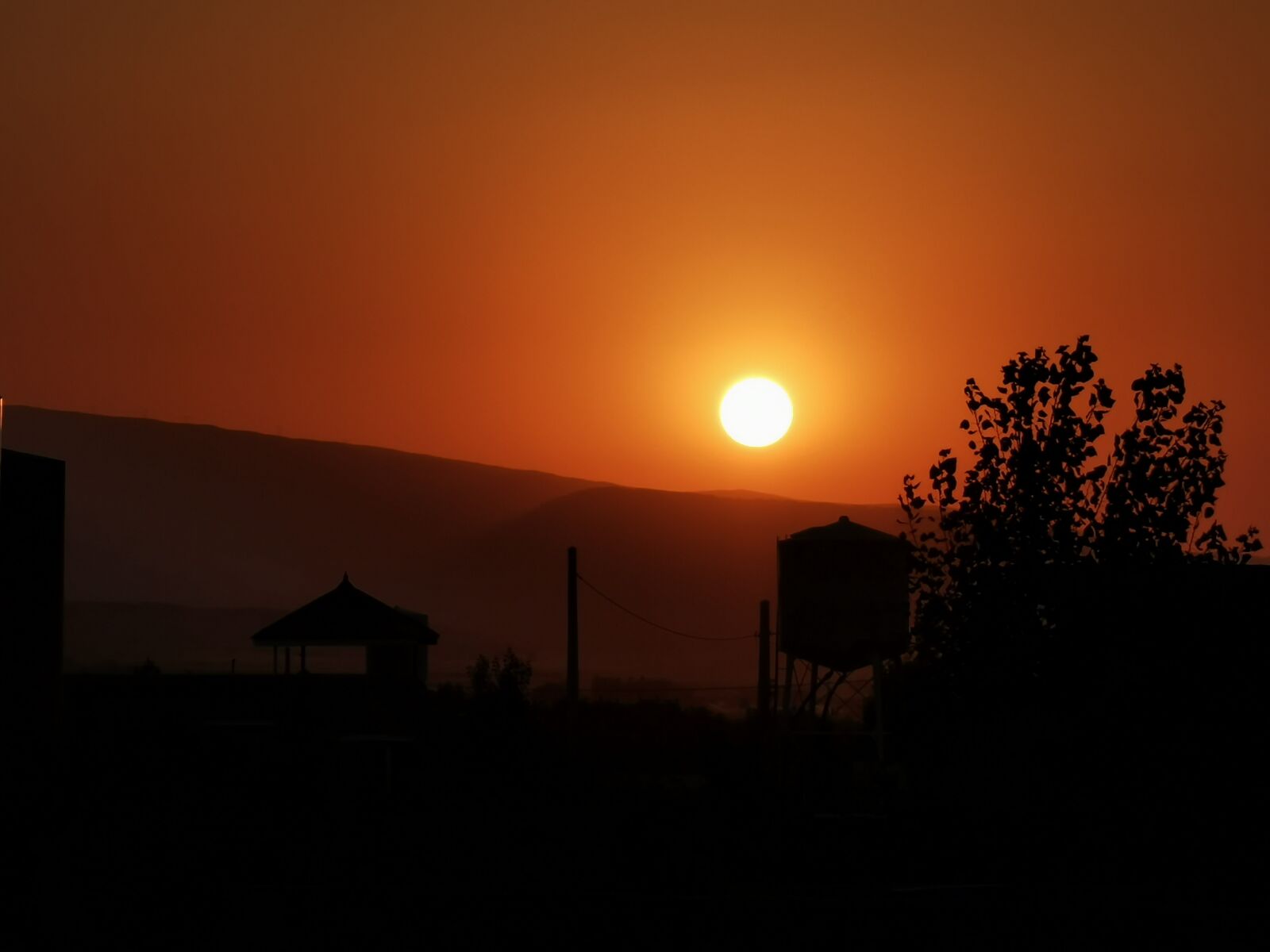 HUAWEI P30 Pro sample photo. Sunset, sunrise, sun photography