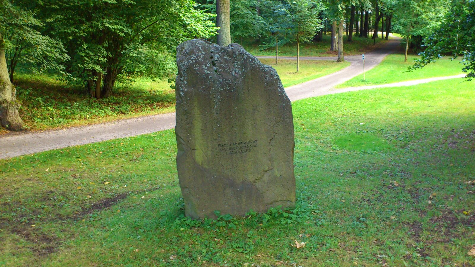 Sony Ericsson Xperia arc S sample photo. Stone, trails, trees photography