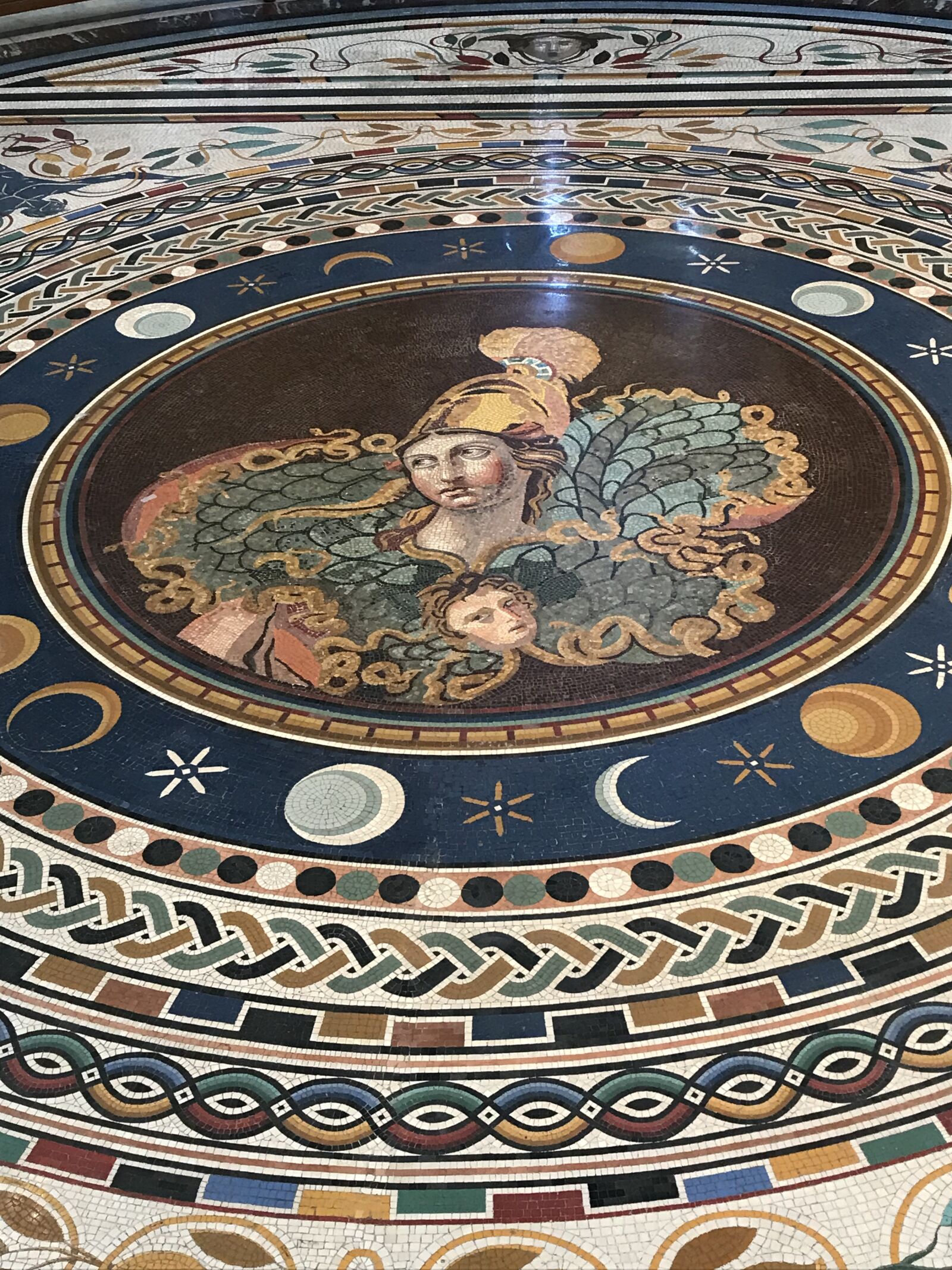 iPhone 7 back camera 3.99mm f/1.8 sample photo. Rome, italy, tourism photography
