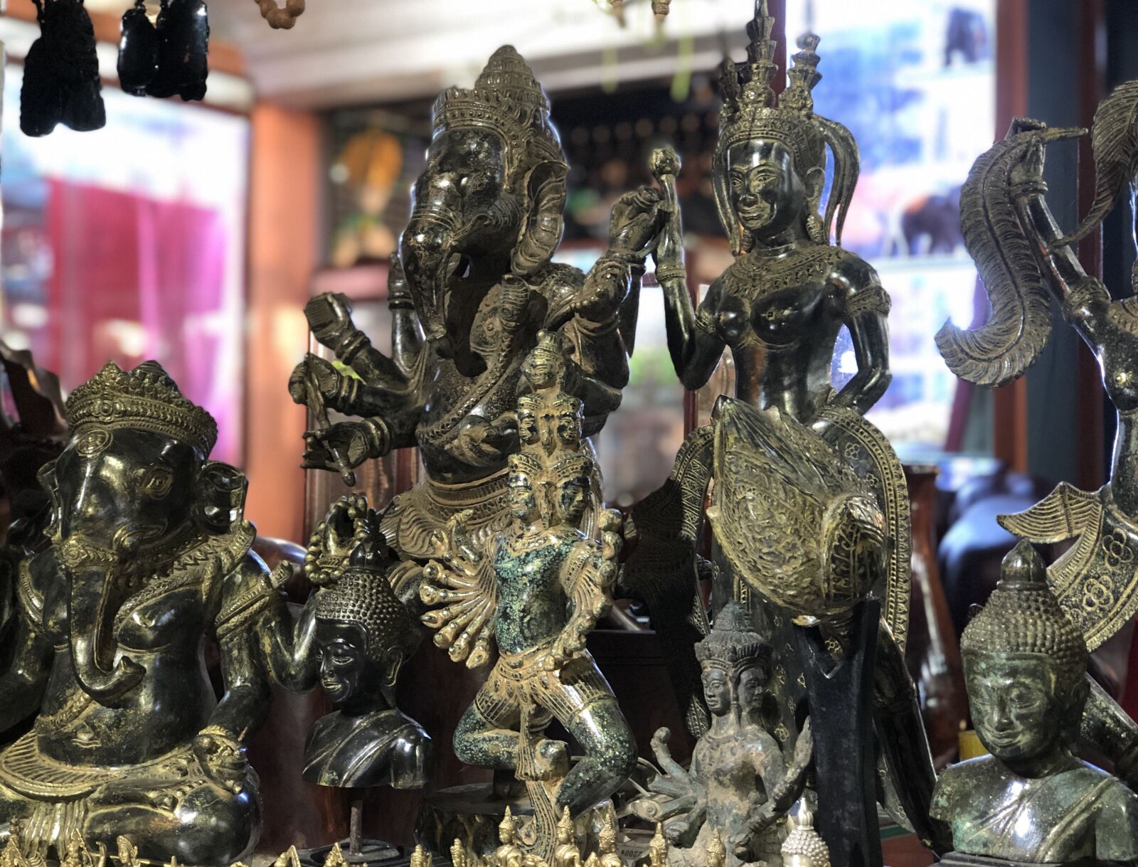 iPhone 8 Plus back dual camera 6.6mm f/2.8 sample photo. Goose bumps, shiva, buddhism photography