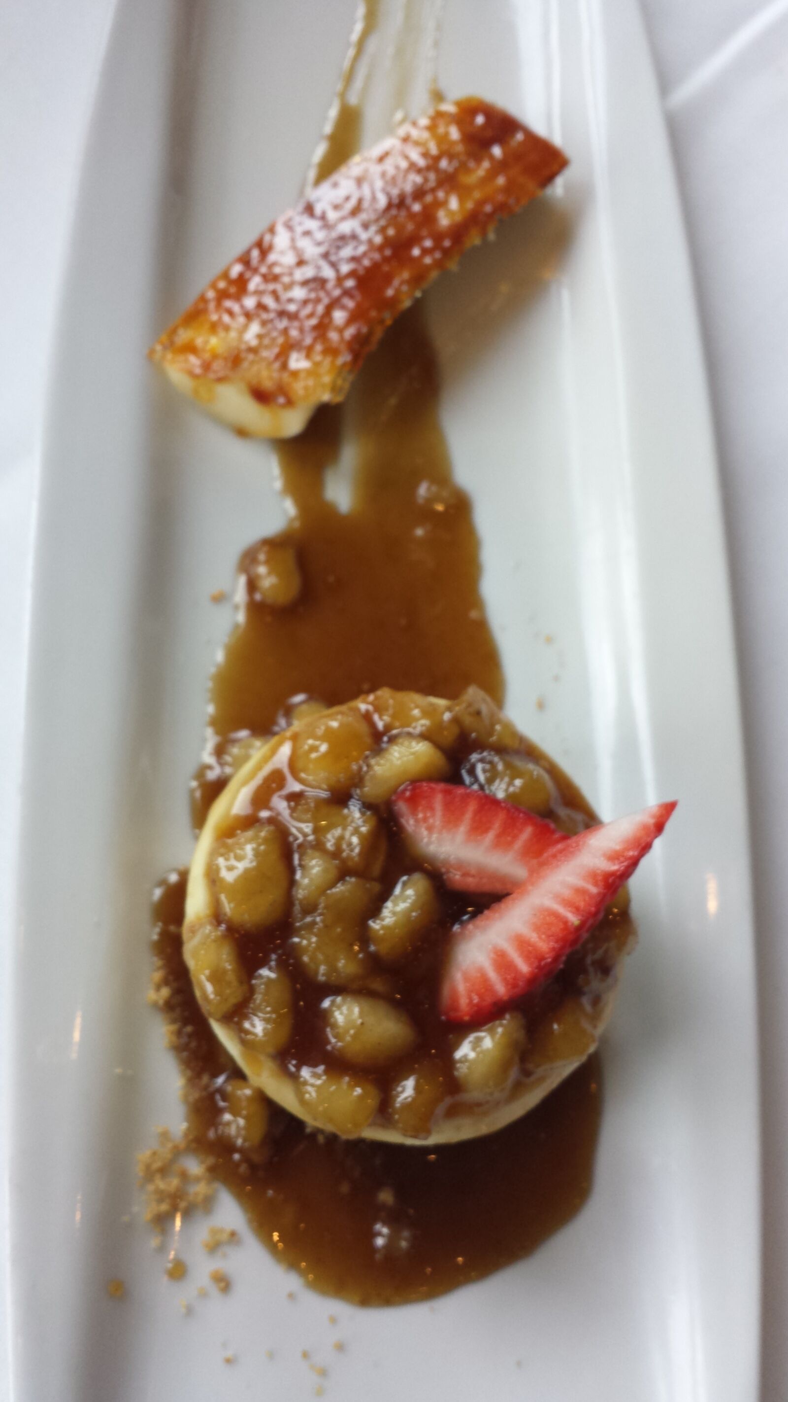 Samsung Galaxy S4 sample photo. Chef, s, table, fine photography