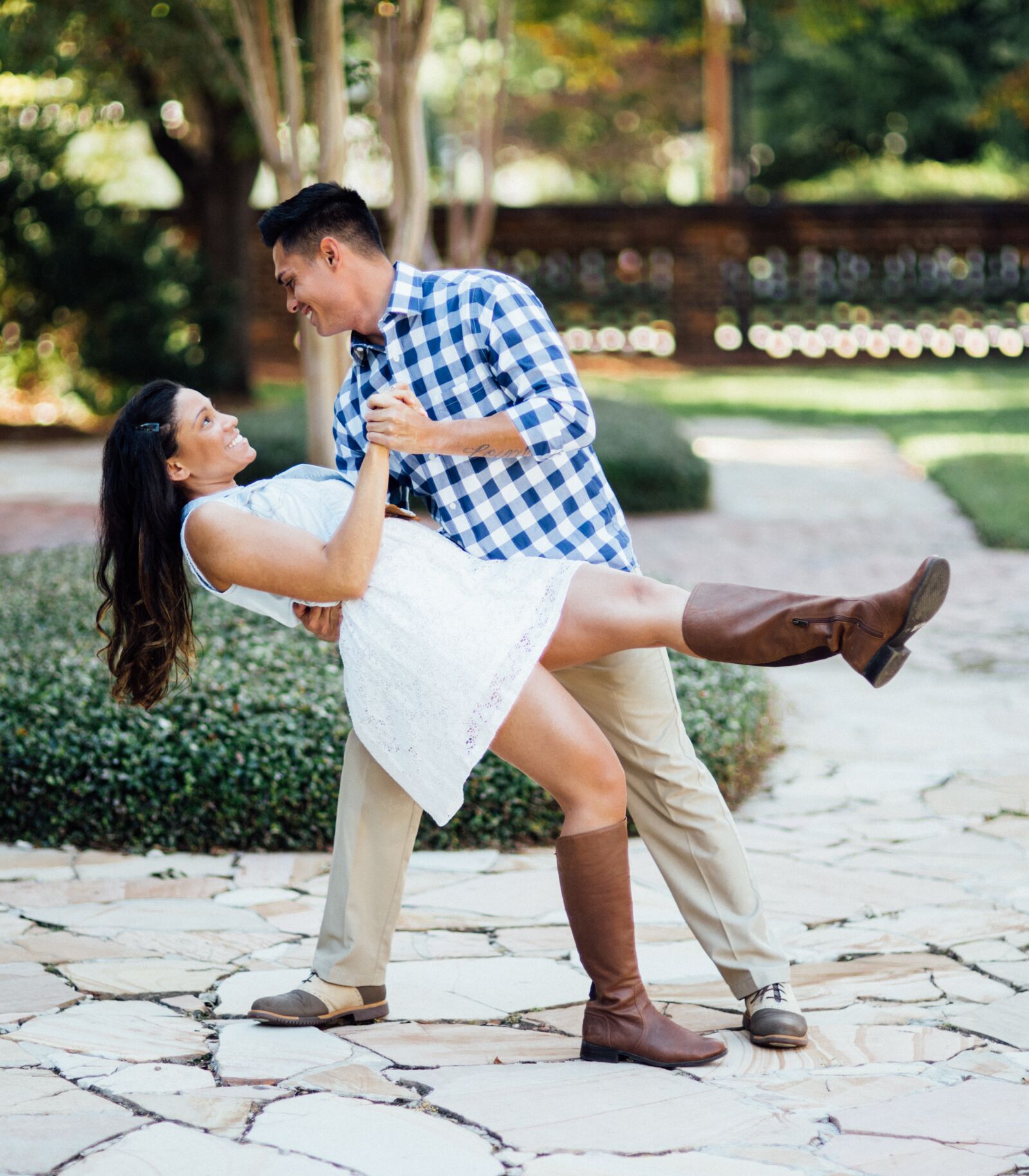 Nikon D810 sample photo. Happy couple, happiness, love photography
