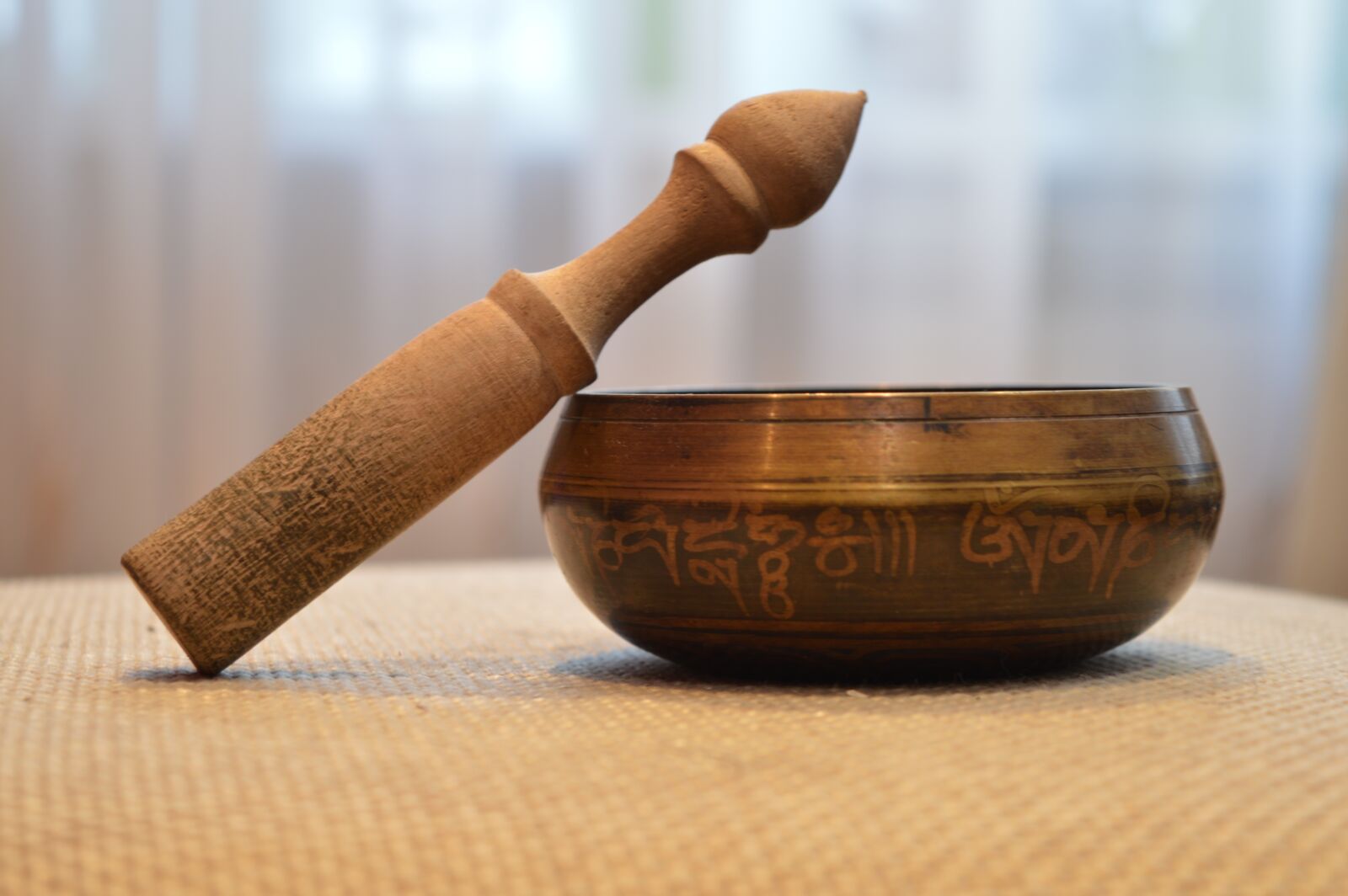 Nikon D3200 sample photo. Singing bowl, buryatia, sound photography