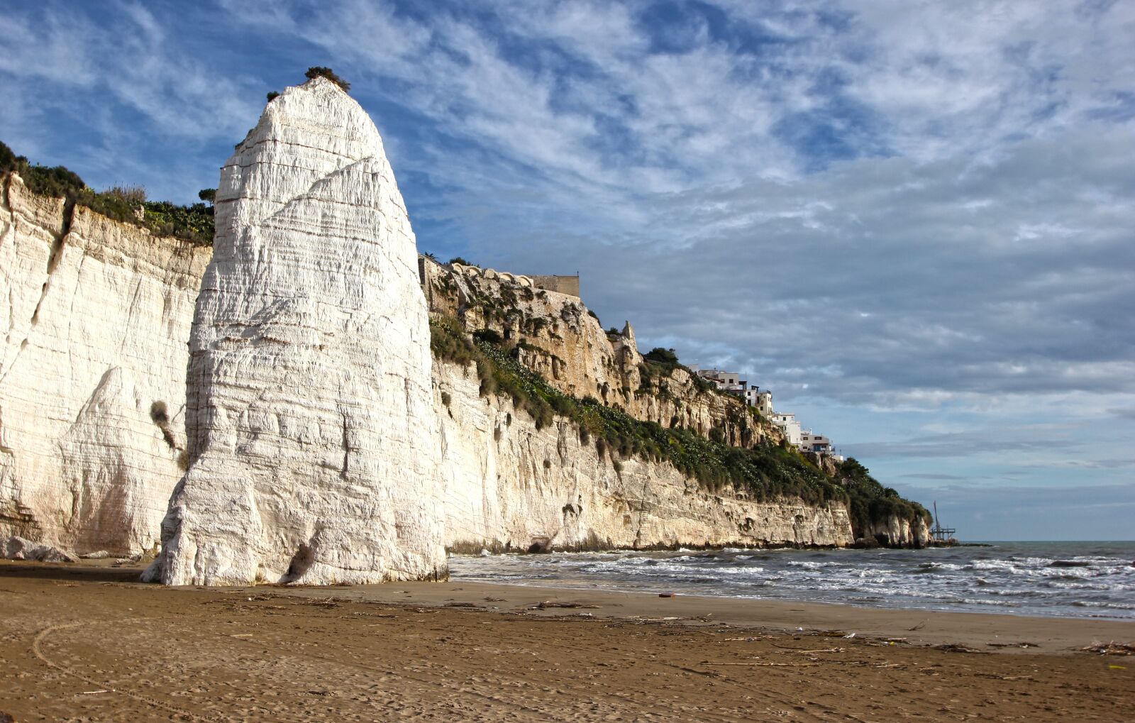 Canon EOS 550D (EOS Rebel T2i / EOS Kiss X4) sample photo. Vieste, pizzomunno, gargano photography