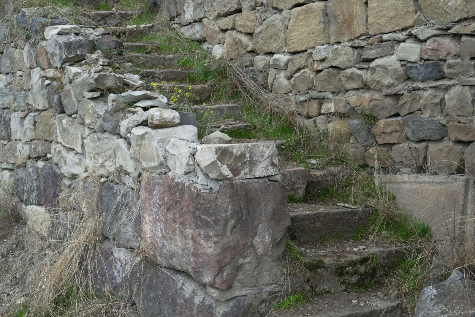 Panasonic Lumix DMC-FZ1000 sample photo. Stairs, level, staircase photography