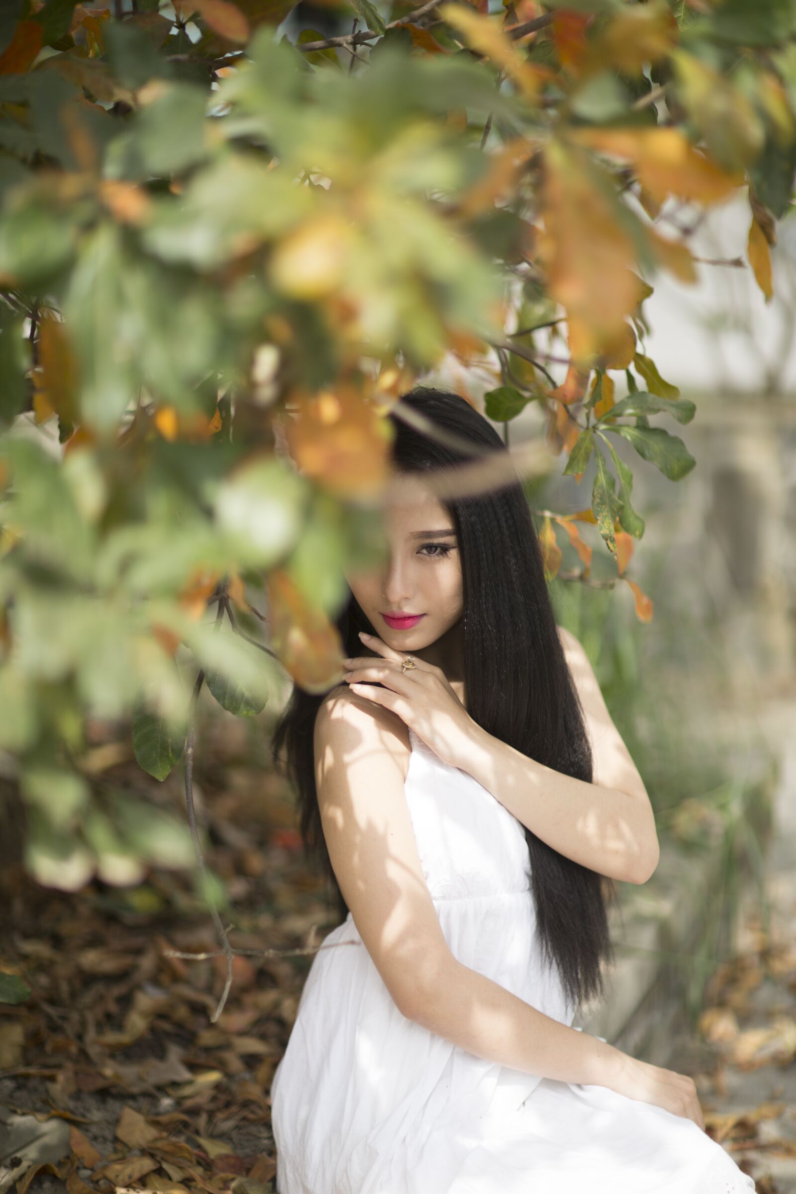 Canon EF 85mm F1.2L II USM sample photo. Girl, girl in the photography