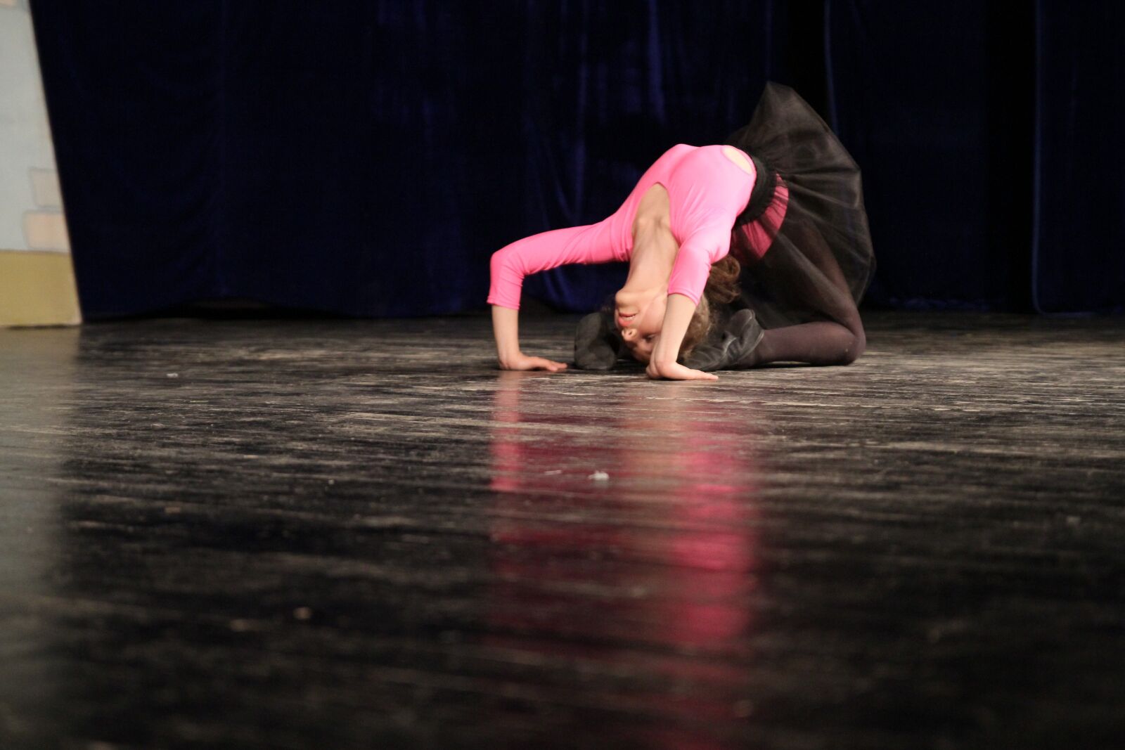 Canon EOS 7D sample photo. Performer, theatre, ballet, body photography