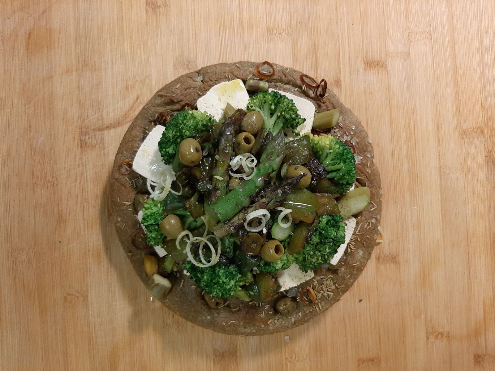 Samsung Galaxy A50 sample photo. Spirulina, focaccia, sourdough photography
