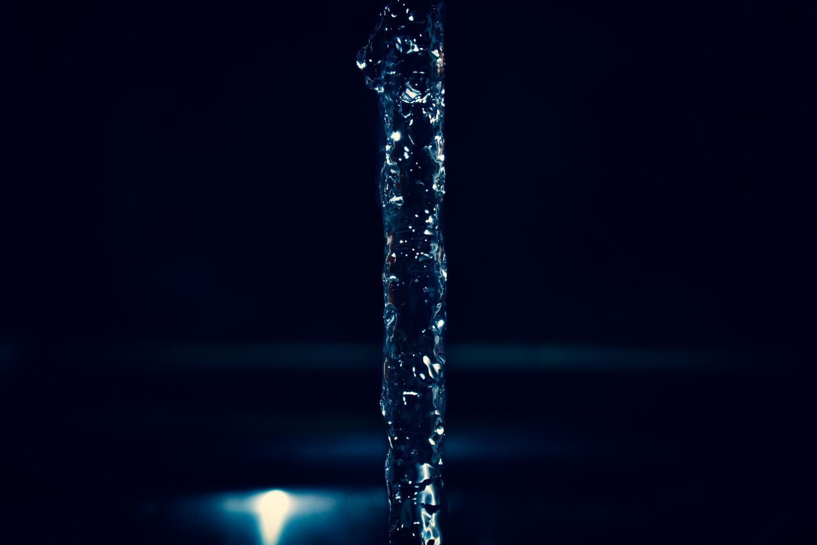 Nikon D5600 sample photo. Water, vodka, background photography