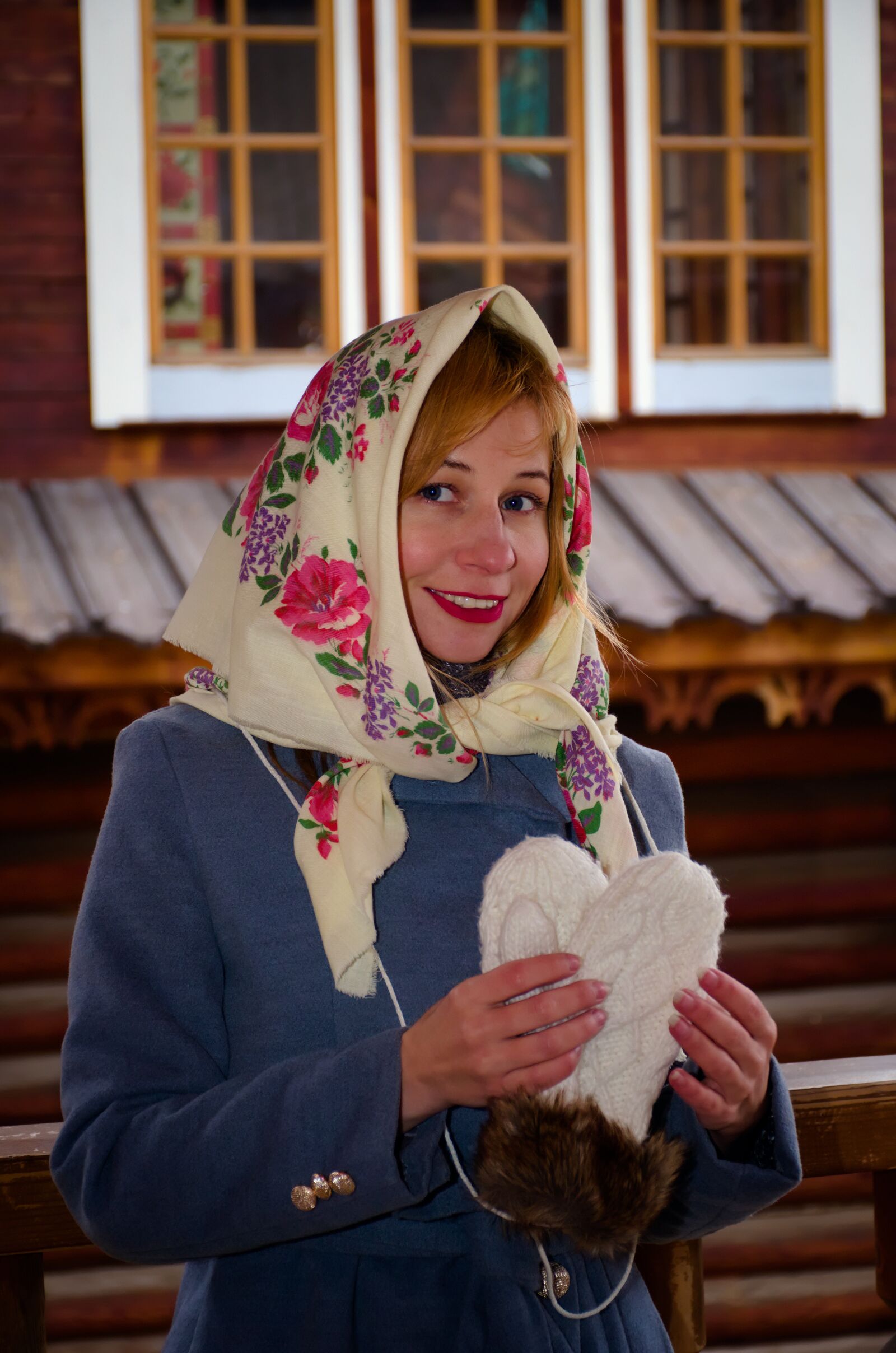 Nikon D7000 sample photo. Russkaya krasavica, shawl, matryoshka photography