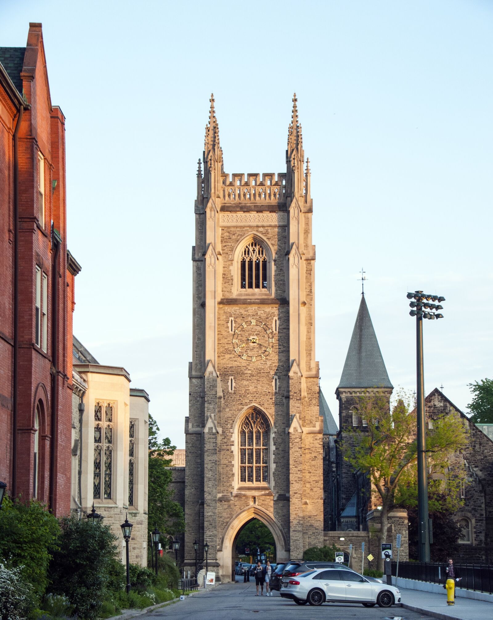 Nikon D5000 sample photo. Clock, tower, university photography